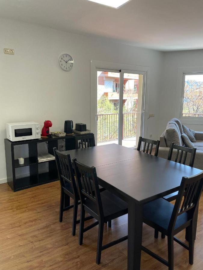 Apartamento Centrico En Berga - Alברגה מראה חיצוני תמונה